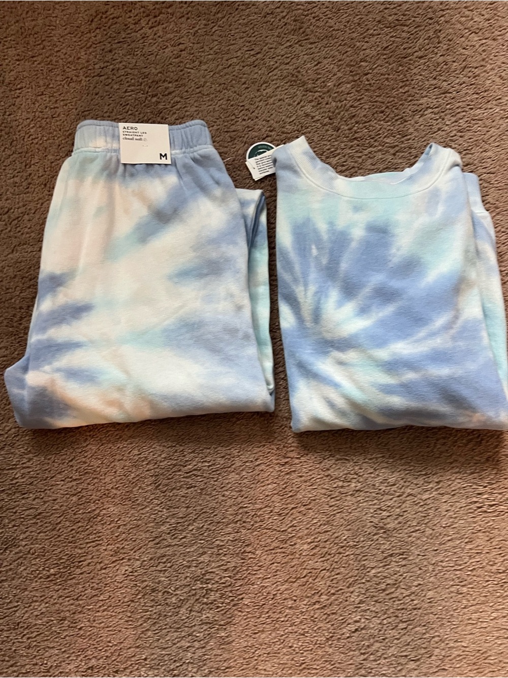 Soft Tie-Dye ladies or teens Sweatpants and sweatshirt - Blue/White